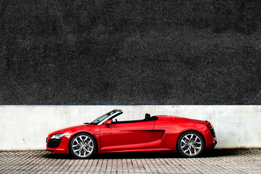 R8Spyder_02.jpg